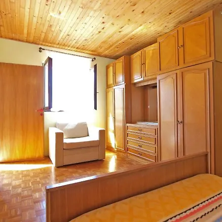 House Vladimir 1474