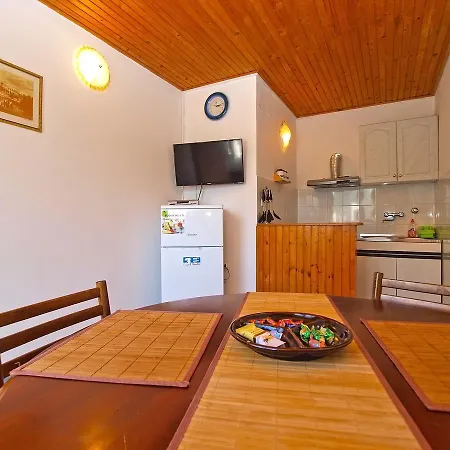 House Vladimir 1474 بيت للعطل